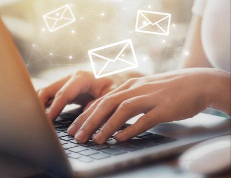 curriculum vitae por email