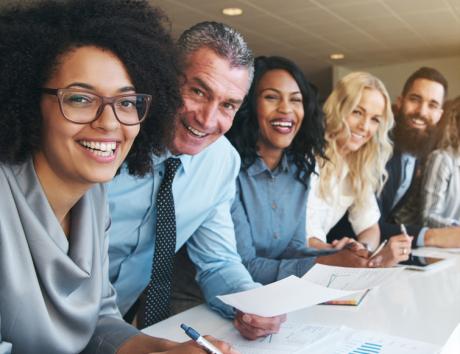 Lorsque vous rédigez un CV, mentionnez-vous votre nationalité ?