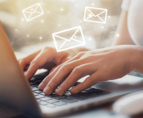 La guida completa per aggiungere l'email sul proprio curriculum