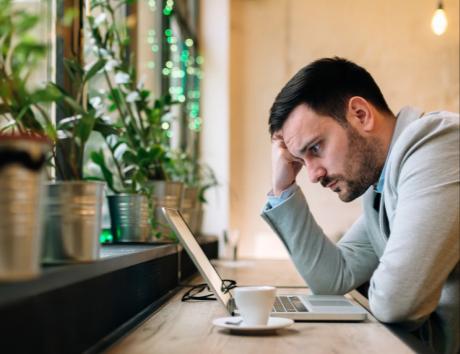 Vacío laboral en el cv