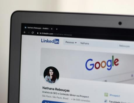 Linkedin CV Ekleme İşlemi Nasıl Tamamlanır?