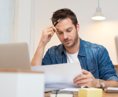 Lorsque vous rédigez un CV, indiquez-vous votre lieu de naissance ?