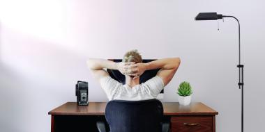 How to Start a Cover Letter: 5 Methods (Plus Examples)