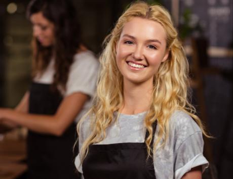 Lorsque vous rédigez un CV, comment présentez-vous vos expériences professionnelles ?